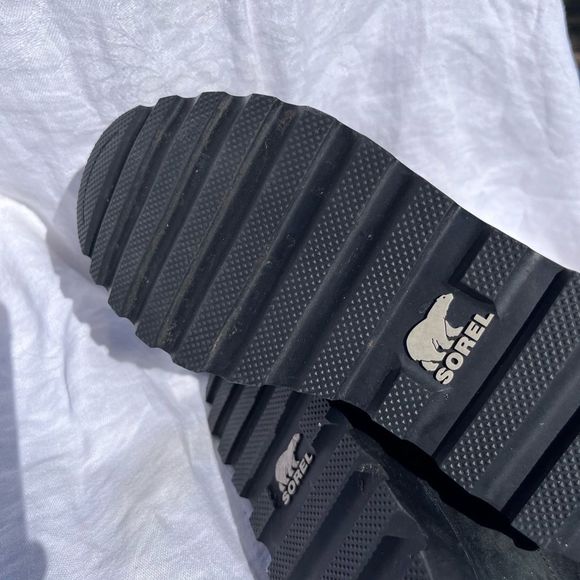 SOREL boots  - Picture 8 of 11